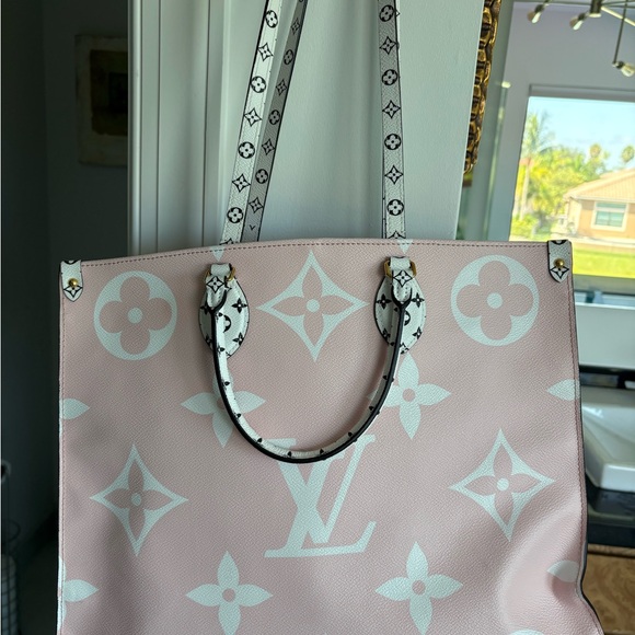 Louis Vuitton Light Pink and White Monogram Tote - Picture 1 of 4
